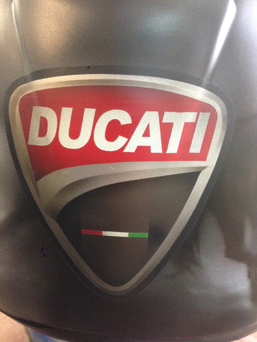 Ducati, шлем, аэрография, арт-тюнинг